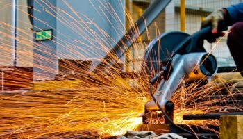 pexels-rezwan-1145434