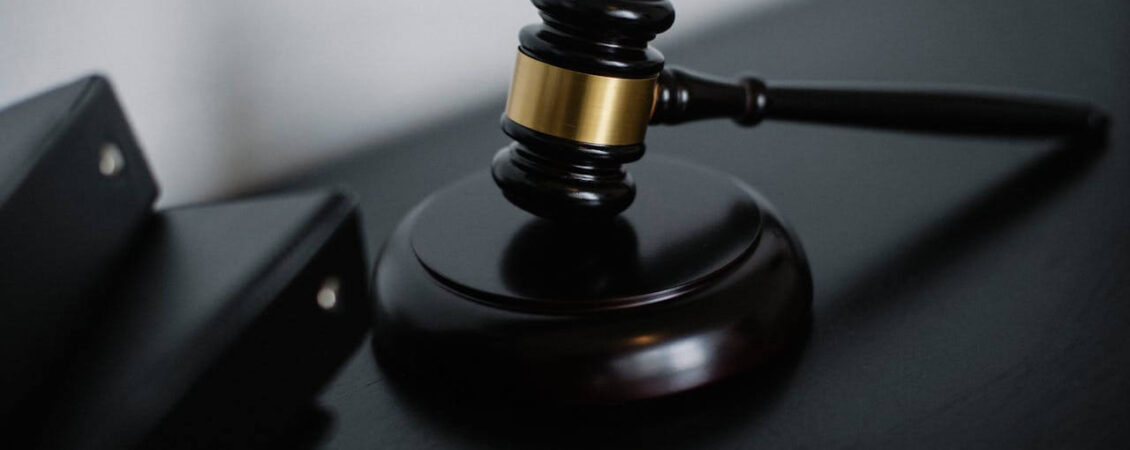 pexels-sora-shimazaki-5668473